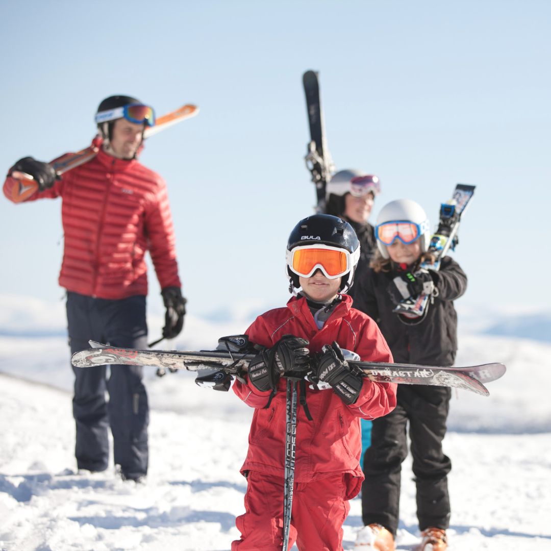 skiing in sweden family