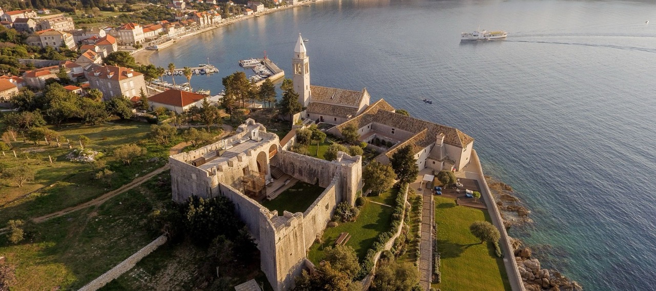 aerial view of the hotel